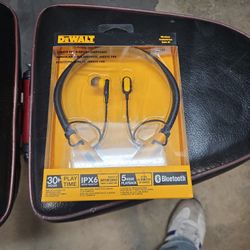 Dewalt Bluetooth Earphones 