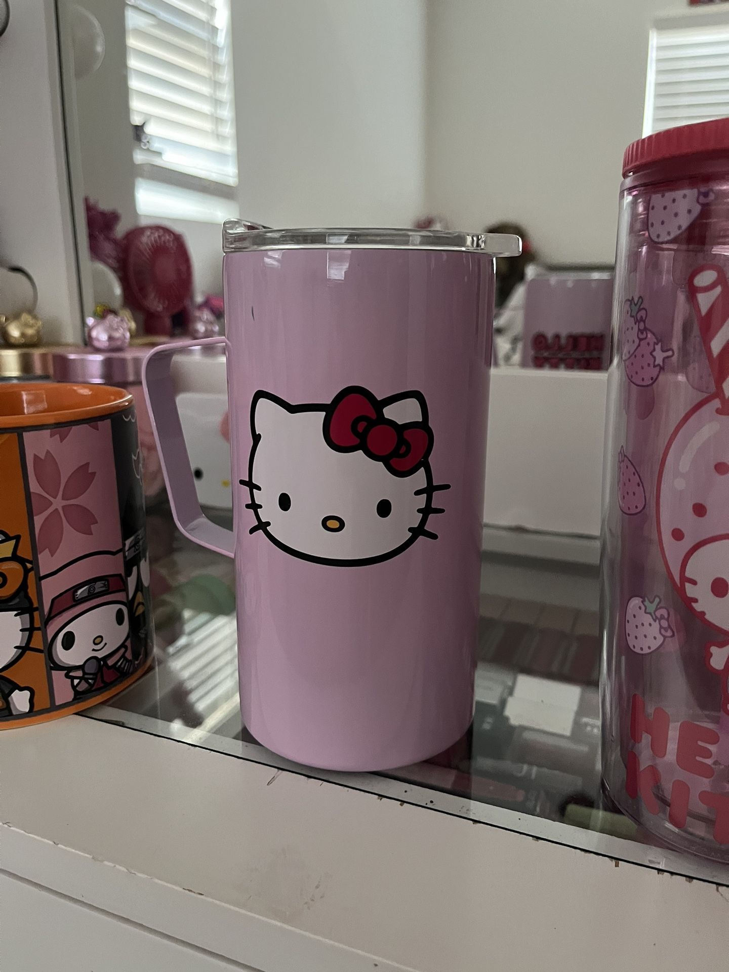 Hello Kitty Cups 