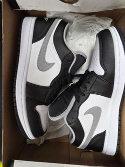 Nike Air Jordan 1 Low ‘Shadow’ Black White Grey Sneakers 553558-040