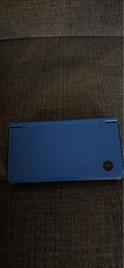 Nintendo DSi Handheld Gaming Console Blue