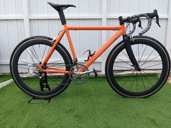 ROAD BIKE