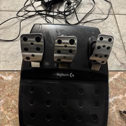 G29 Steering Wheel With The Shifter Without Box, Only The Steering Wheel And The Shifter.