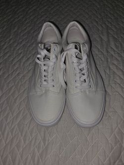 Vans Old School White. Size 8.5 US