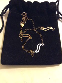 Gold anklet bracelet