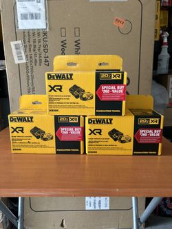 DEWALT BATTERY 5.0 AH AND CHARGER 