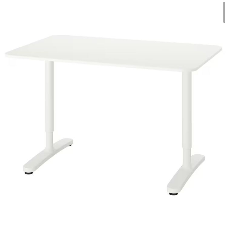 IKEA Bekant Electric Standing Desk