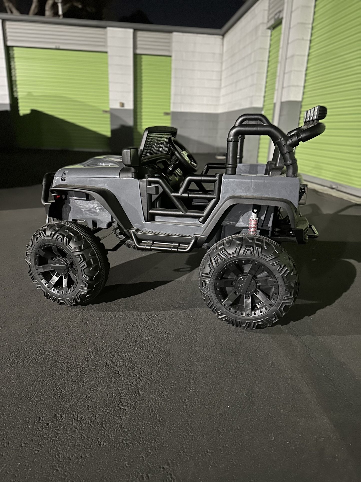 Kids Electric Jeep