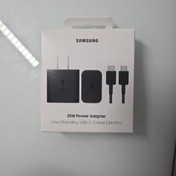 NEW Samsung Galaxy 25W USB-C Wall Charger & Cable