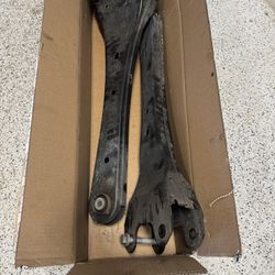 F250 OEM Radius Arm **GREAT CONDITION **