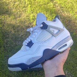 Jordan 4 Midnight Navy