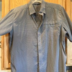 Nice Men’s Shirt by Swiss Tech