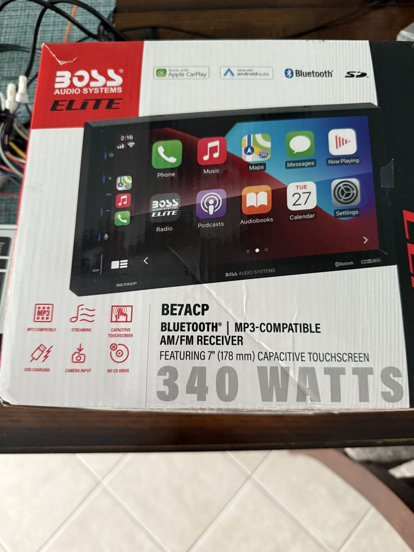 Apple CarPlay Boss Audio Systems ELITE