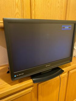 Emerson  tv  31" works great no remote not a smart tv (Cross streets are Camino al Norte and Tropical)