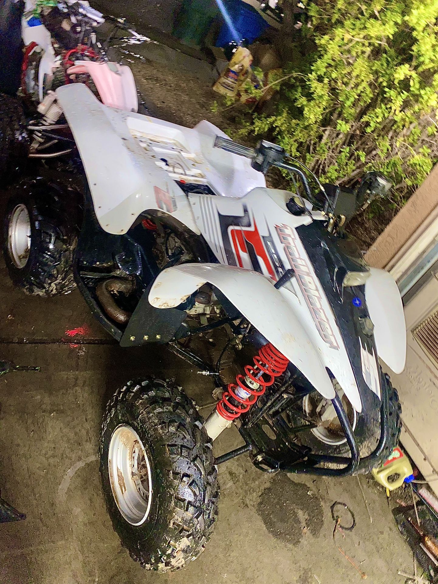 Polaris Trail Blazer 2006 250cc Automatic 2 Stroke for Sale in Tolleson