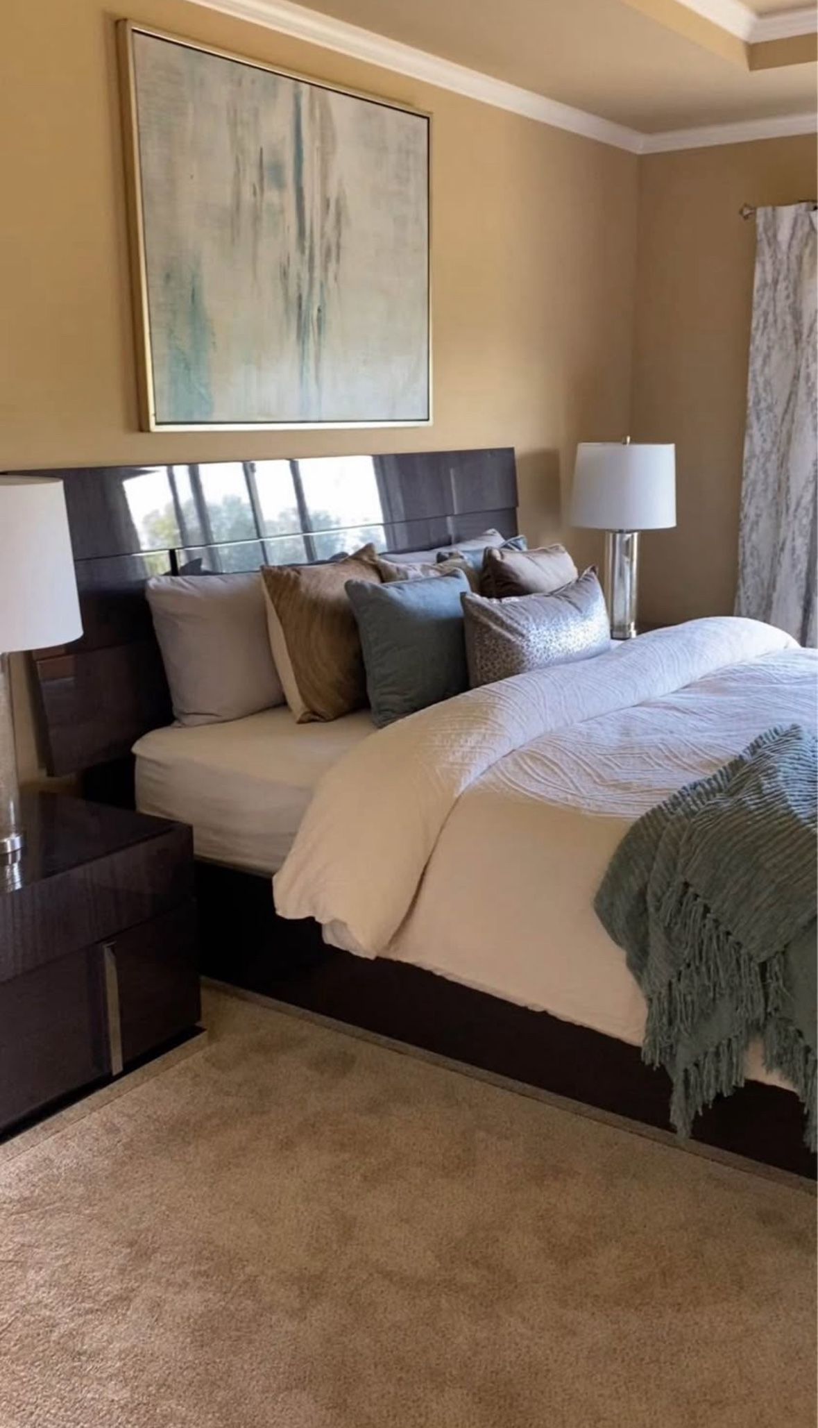 Dania Mondiana Queen Bedframe + 2 nightstands