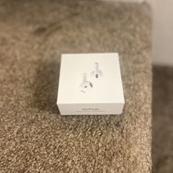 AirPods 4 ( Active Noise Cancellation )