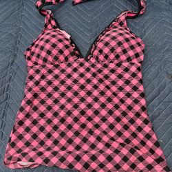 The Original Arizona Jean Company bathing suit top, women’s size medium, pink, black checkered