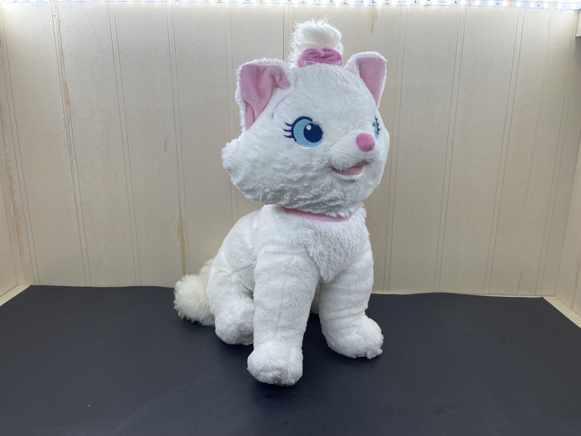 Disney Aristocats Marie Plush 12"