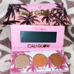 Trend Beauty Highlighter palettes