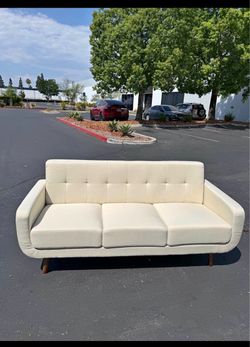 New 71" White Fabric Tufted Modern