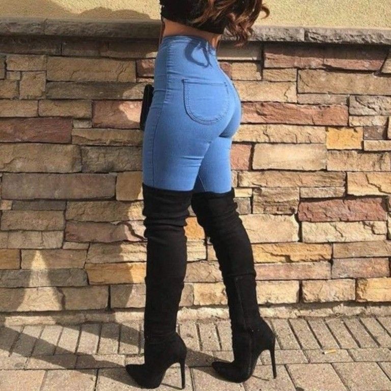 Low Stock Black boots over knee