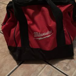 Milwaukee M12 Tool Set 