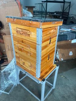 Aivituvin Bee Hive Bee Box 10 Frame Upgrade with All -Around Metal Frame Bee