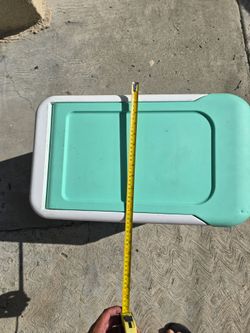 Igloo water cooler Ice Chest with wheels and handle 16 inches high 22 inches long 13 inches wide 38 quart
