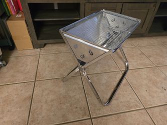 Portable grill for camping