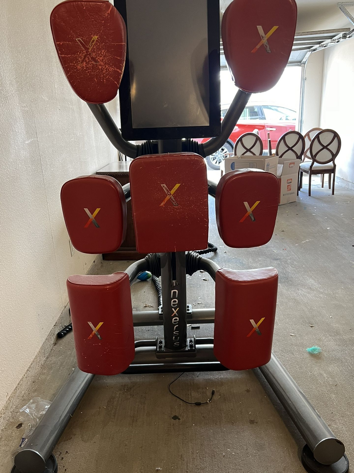 Nexersys Boxing Machine