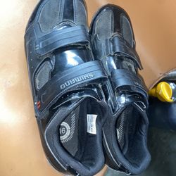 Shimano cycling clip On Shoes Size 11 Men’s