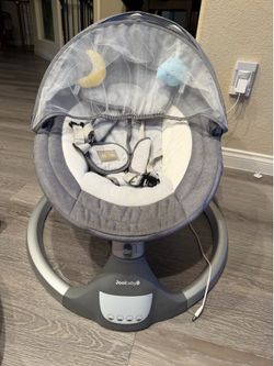Baby swing