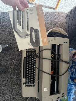 IBM Selectric 2 Typewriter