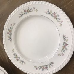 Dinnerware Set For 12