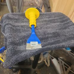 Hand Chisel With Protection 