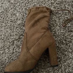 Boot Heel/ Brown Ankle Top