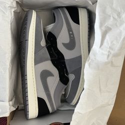 Jordan Low 1s SEs Sz 11