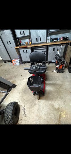 Mobility scooter