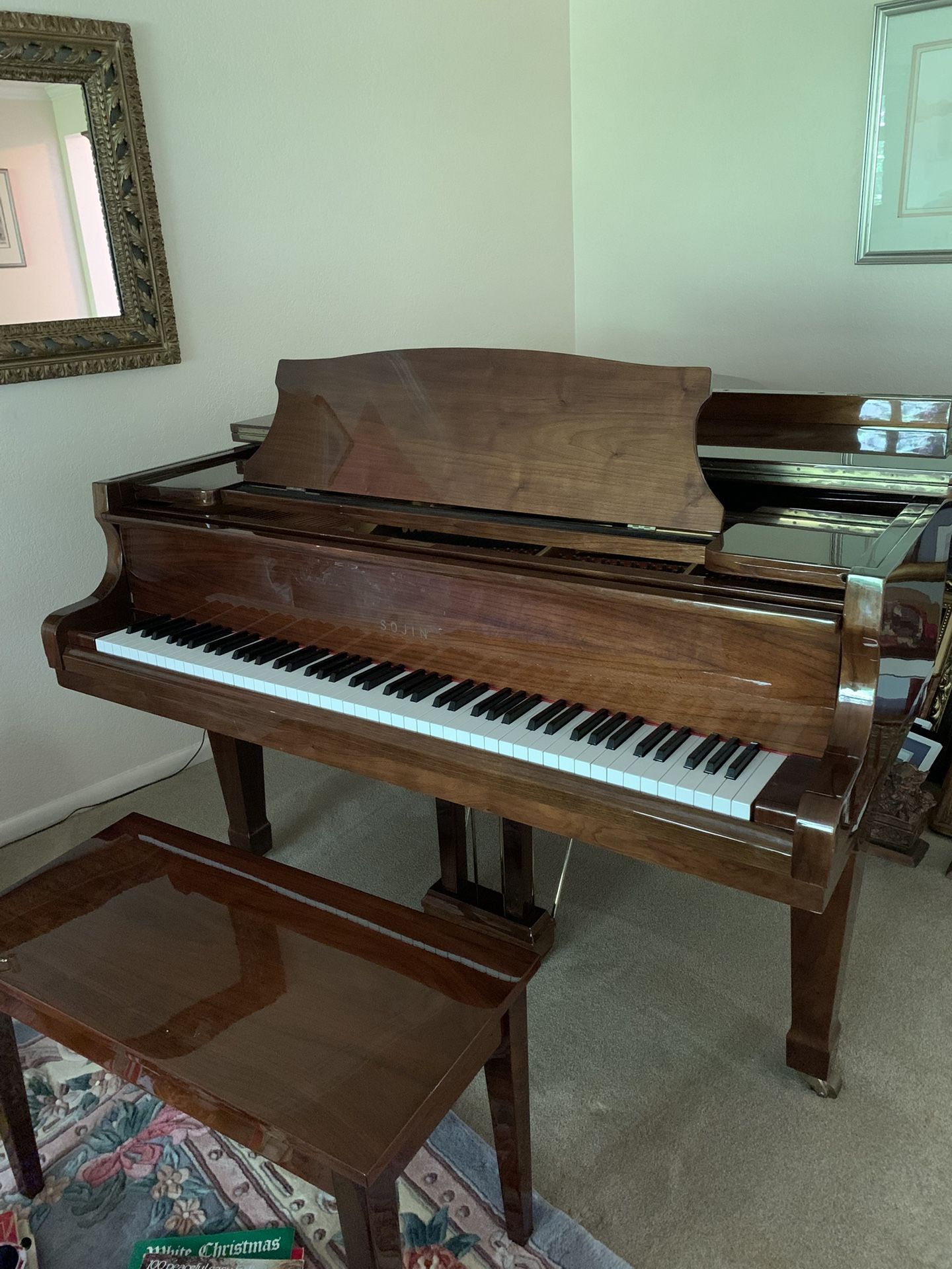 Sojin Baby Grand Piano & Bench: Immaculate Condition