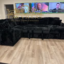 Brand New Sonic Black Sectional With Pull-Out Bed