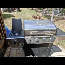 Gas Grill 
