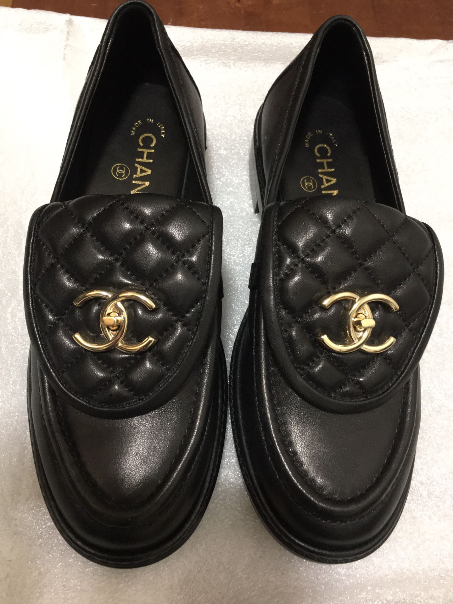 Chanel Quilted Flap TurnLock CC Gold Logo Loafer. Size 37C