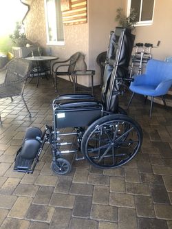 Nova 18” Heavy Duty Wheelchair with Headrest