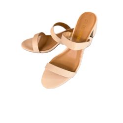 Women’s Size 7.5 Sandals 