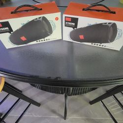 Portable Wireless Speaker Red or Blue 