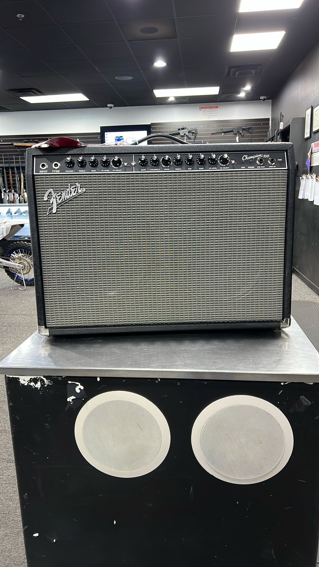 Fender Champion 100 Guitar Amp