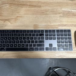 Apple Magic Mouse And Keyboard With Numpad