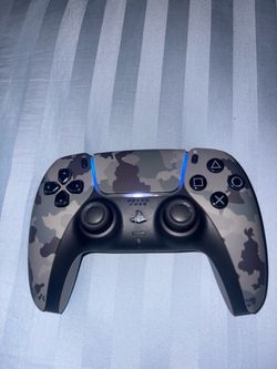 Brand new PS5 camo controller with box