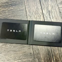 Tesla OEM Key Cards – 2 Pack (1 New + 1 Used) Model 3/Y