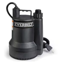 A000610A Everbilt 1\6 HP Plastic Submersible Utility Pump Used, Tested Good